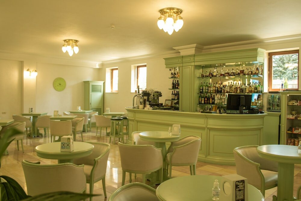 Фото Отель Россия