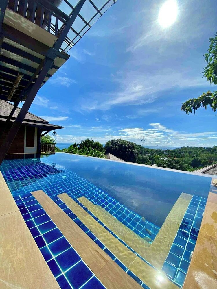 Фото Puteri Lanta Family Villas