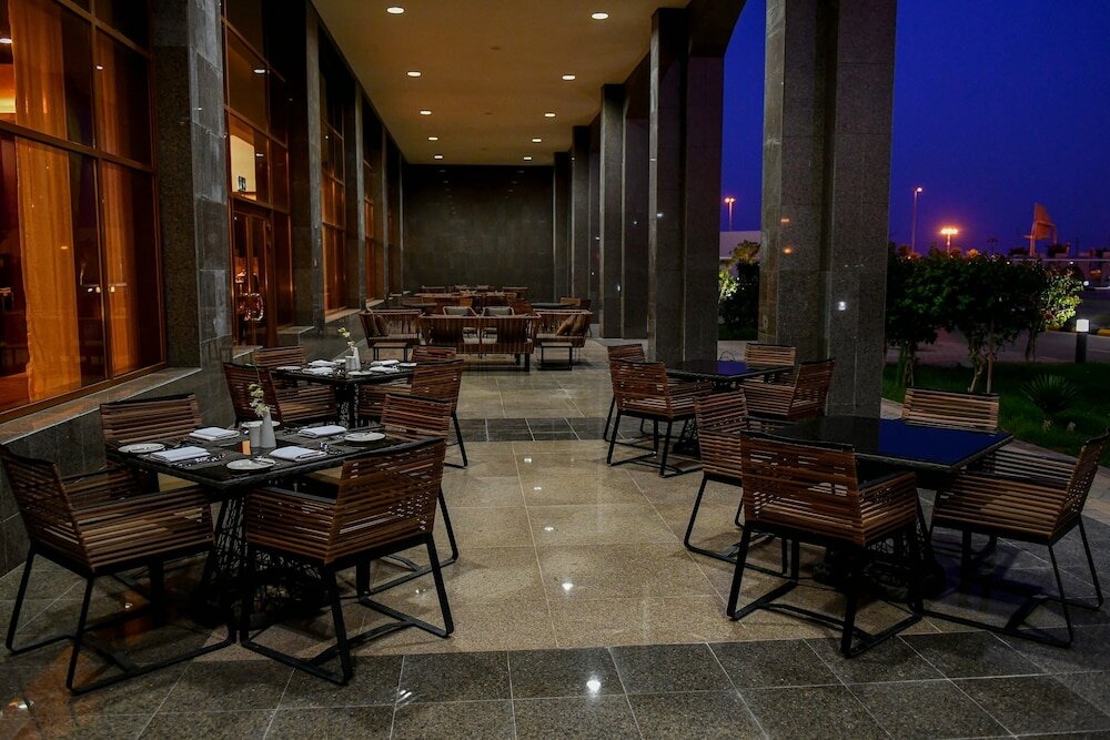 Фото Grand Millennium Tabuk