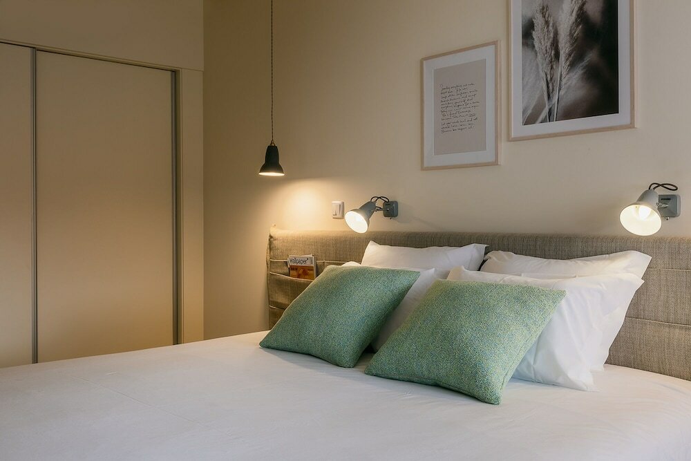 Фото Three House Hotel