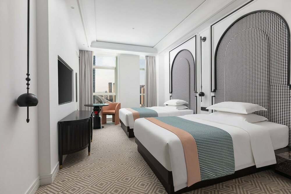 Фото Wyndham Garden Wuhan Hankou