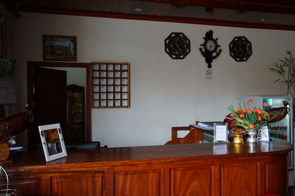 Фото Mittaphap Hotel II