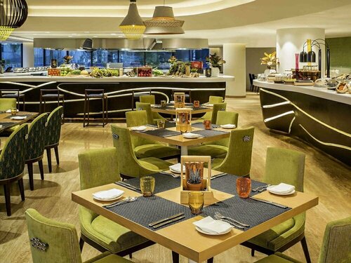 Гостиница The Retreat Palm Dubai MGallery by Sofitel в Дубае