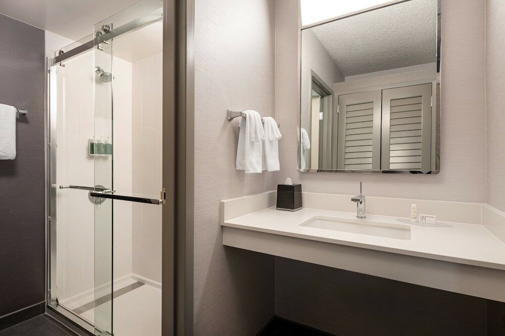 Фото Courtyard by Marriott Seattle Southcenter