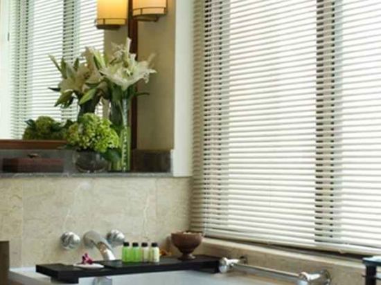 Фото Bumi Surabaya City Resort