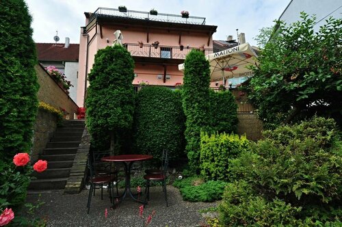 Гостиница Hotel Na Hradbach в Жатеце