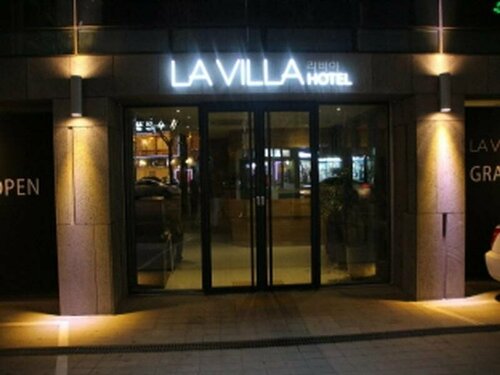 Гостиница Lavilla Hotel в Сеуле