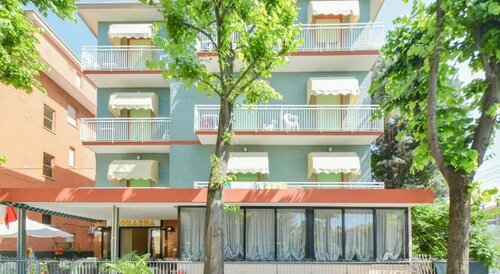 Гостиница Hotel Leonarda в Римини
