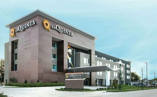 Гостиница La Quinta Inn & Suites by Wyndham Waco Downtown - Baylor в Уэйко