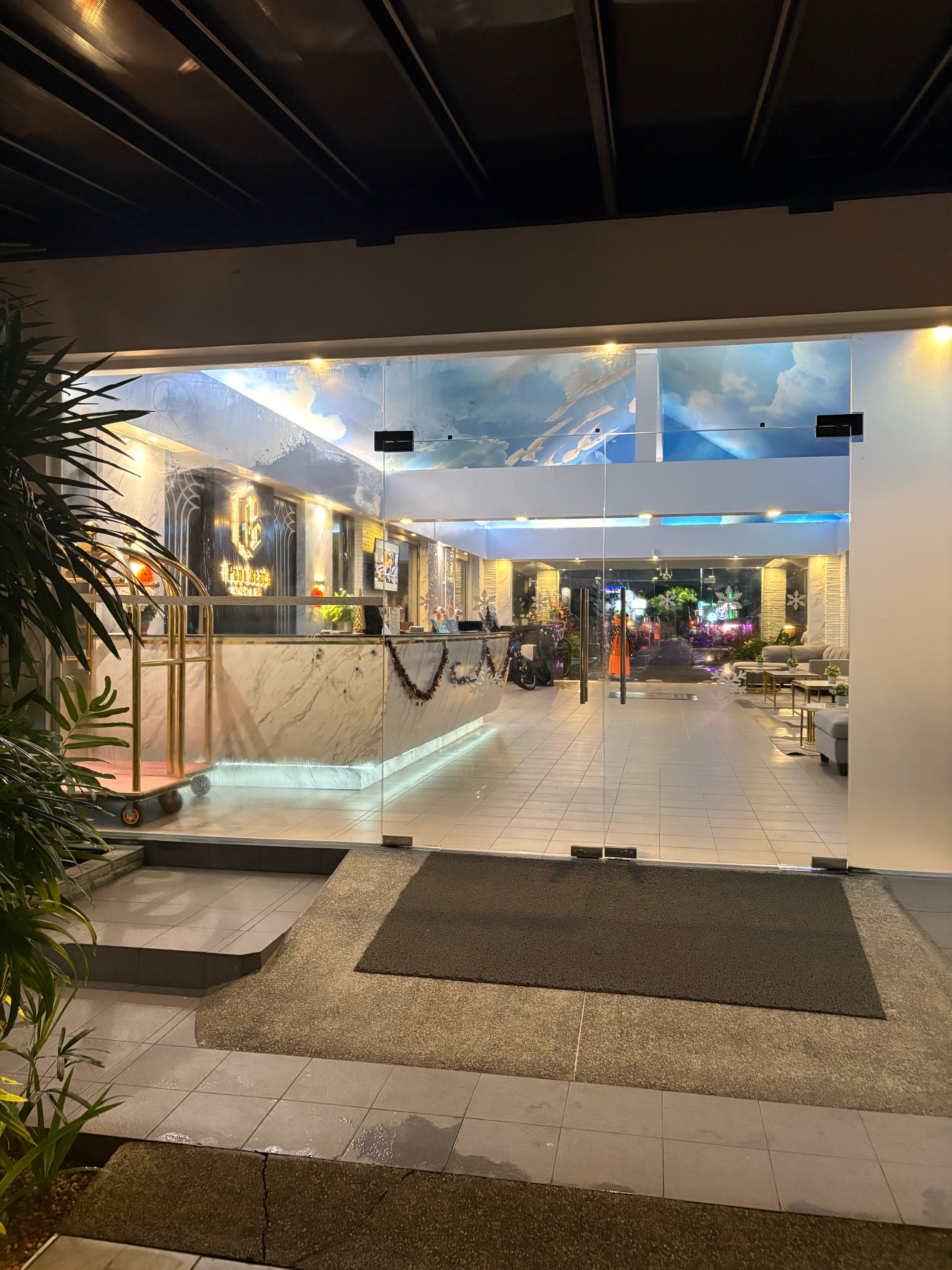 Фото Pooh Beach Resort & SPA