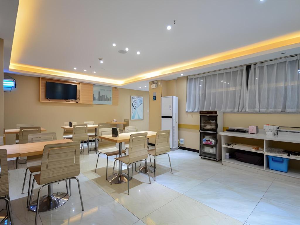 Фото City Comfort Inn Xiangyang Zaoyang Guangwu Road