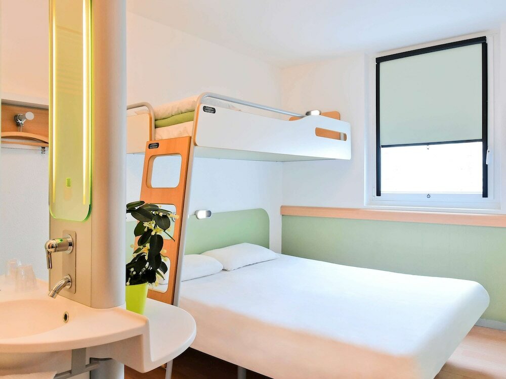 Фото Ibis Budget Nimes Centre Gare