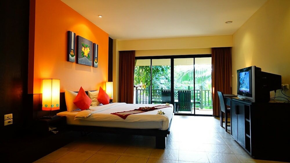 Фото Baan Khaolak Beach Resort
