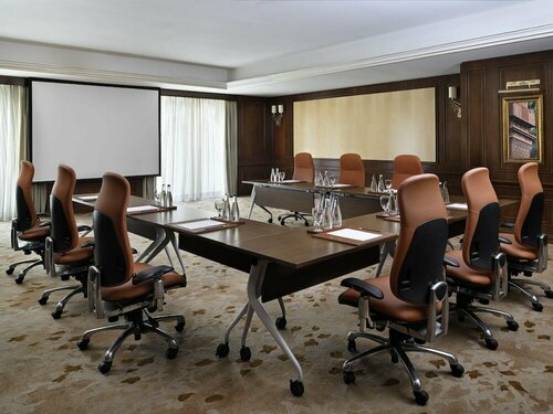Гостиница Mövenpick Hotel City Star Jeddah в Джидде
