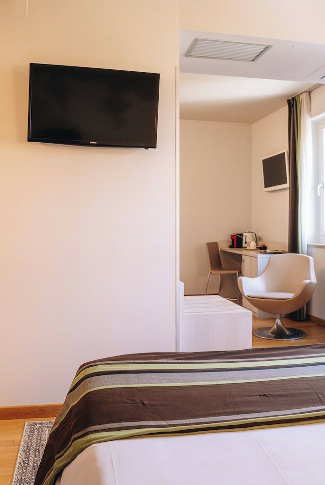 Фото Hb Aosta Hotel & Balcony SPA