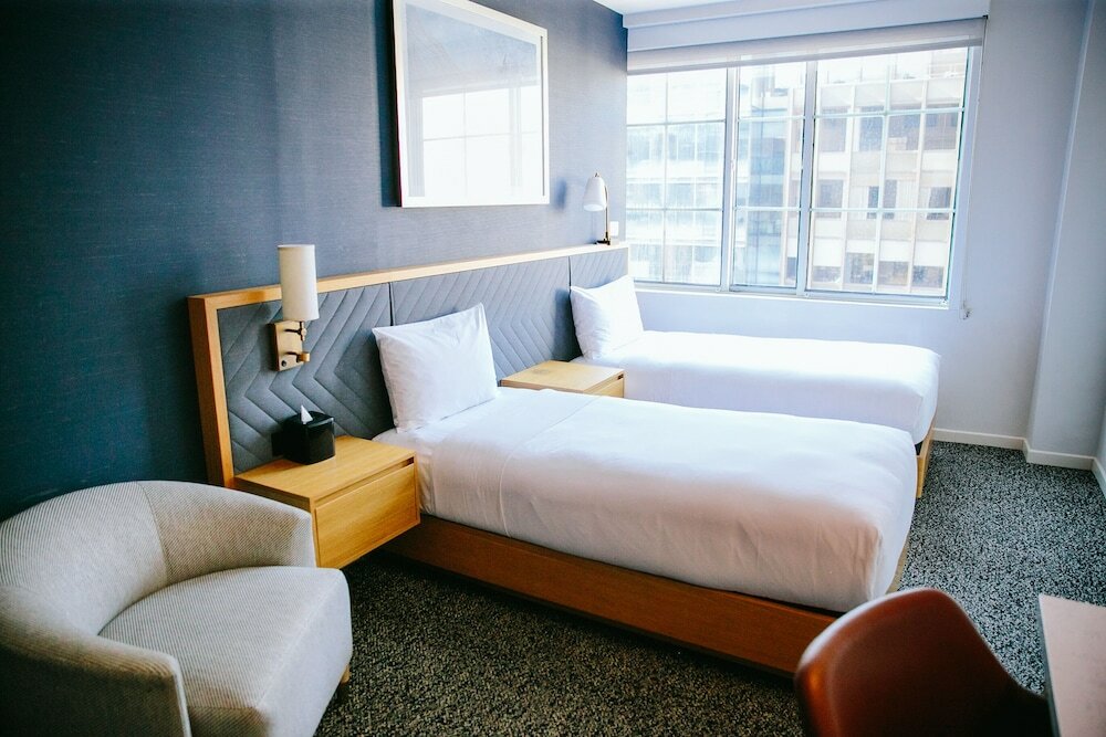 Фото Club Quarters Hotel in Washington Dc