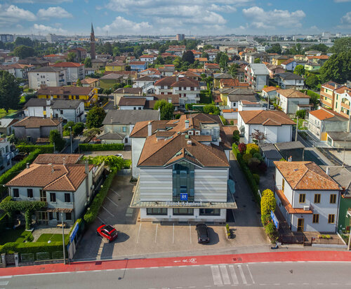 Внешний вид отеля iH Hotels Padova Admiral в Падуе, фото 3