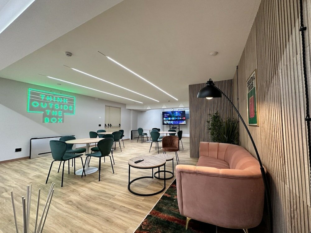 Фото Bleis Hotel