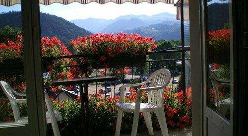 Гостиница Hotel Beau Site в Иссуаре