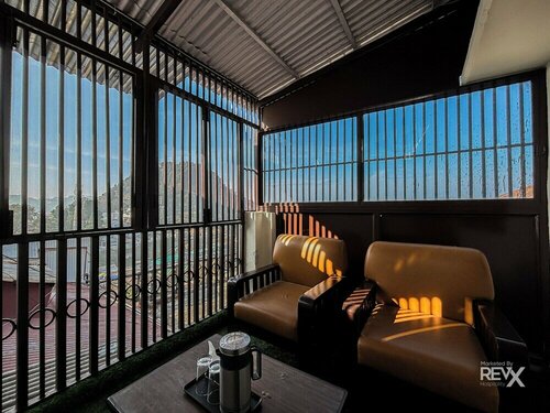 Гостиница Hotel Sunny Cot - Free Mall shuttle and Parking в Массури