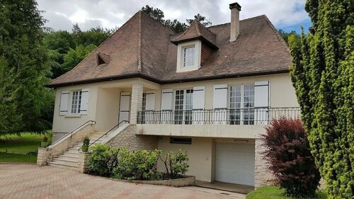 Гостиница Maison Blanche в Перигё