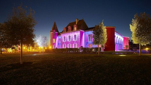 Гостиница Château Le Stelsia в Вильневе-сюре-Ло