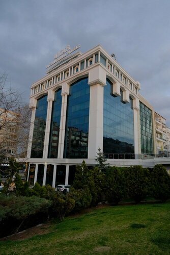 Гостиница Akar International Hotel в Енимахалле