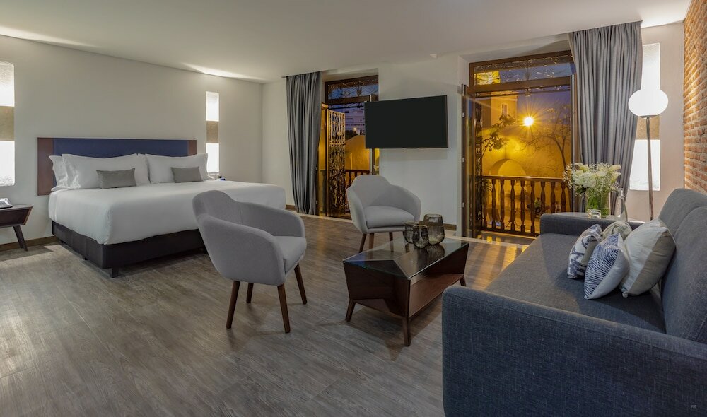 Фото Santa Catalina Hotel