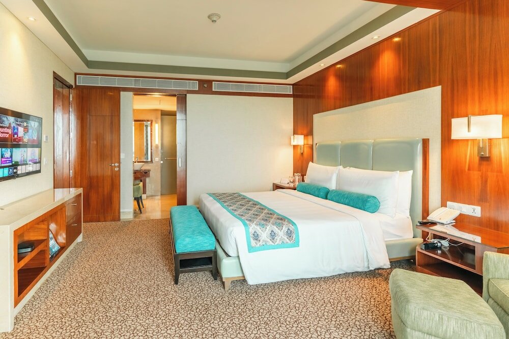 Фото Crowne Plaza New Delhi Okhla