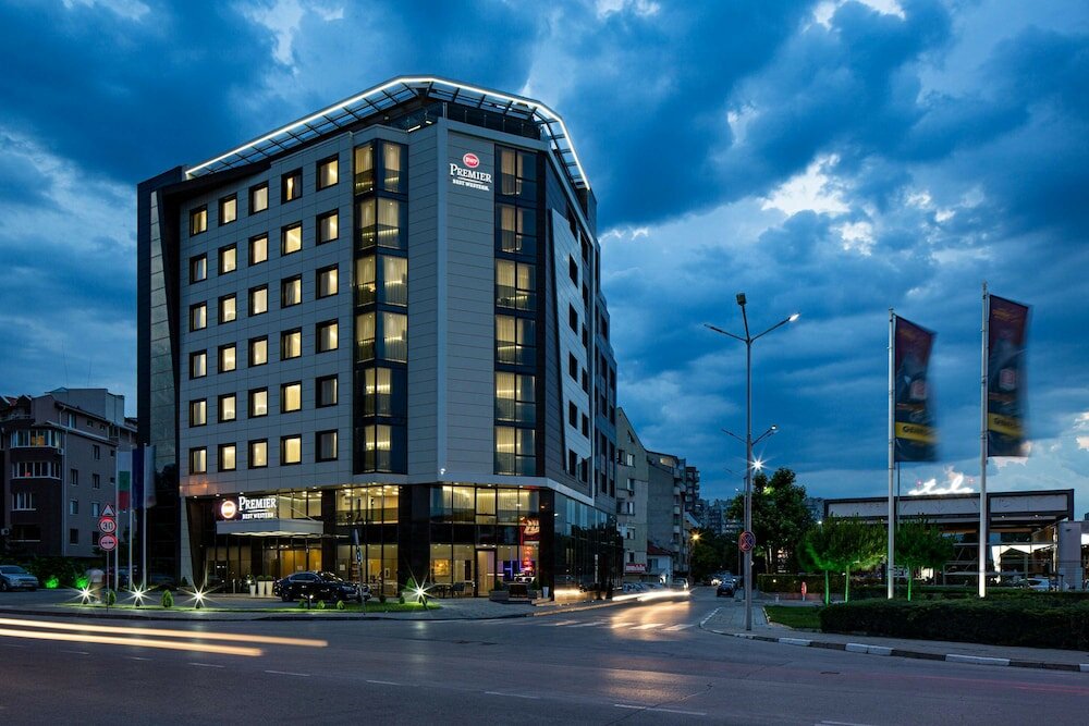Фото отеля 1