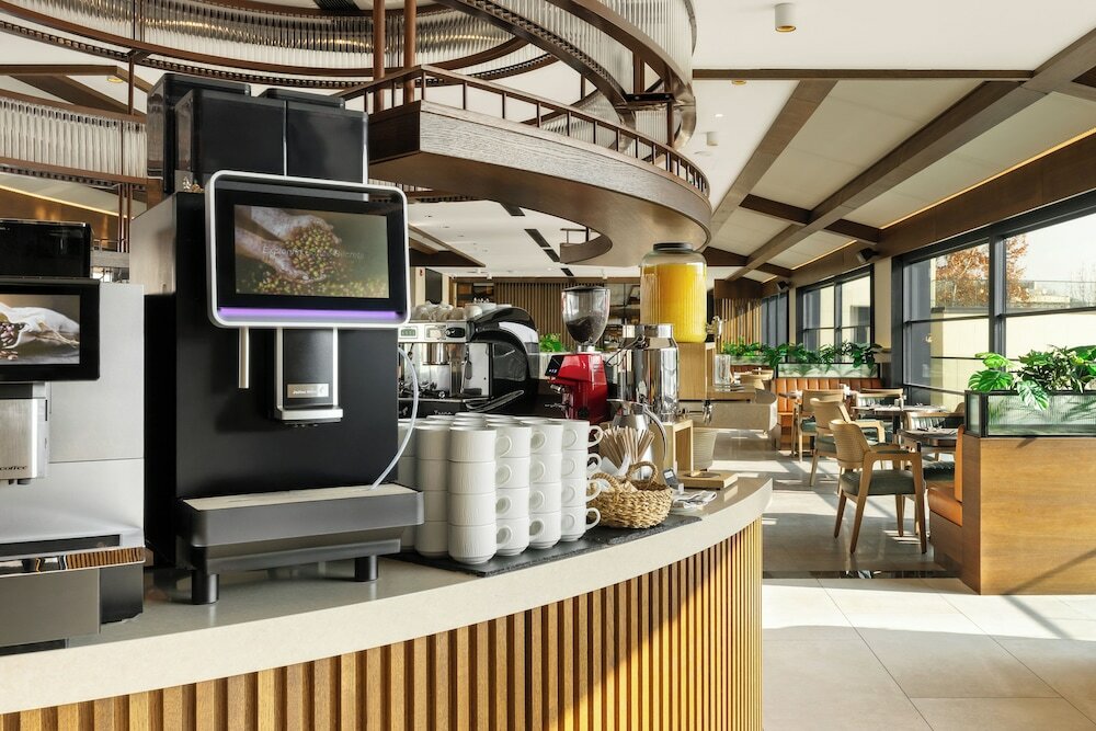 Фото Novotel Tbilisi Center