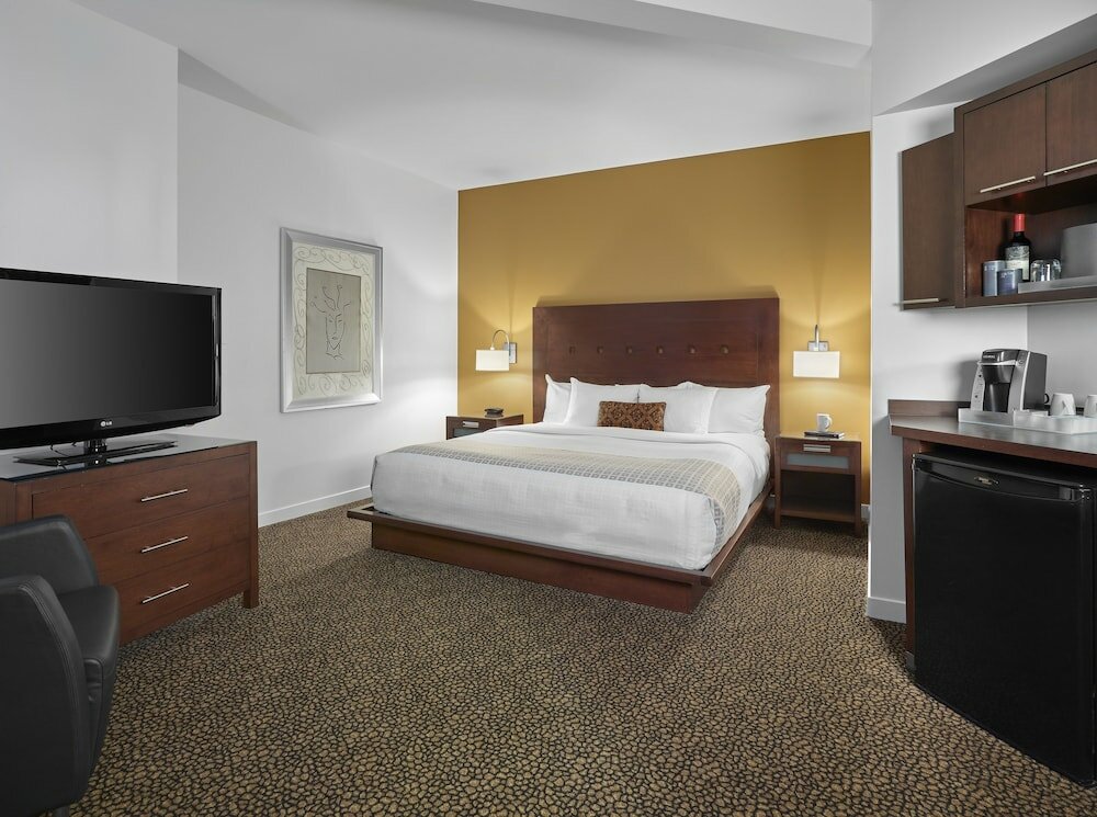 Фото Metterra Hotel on Whyte