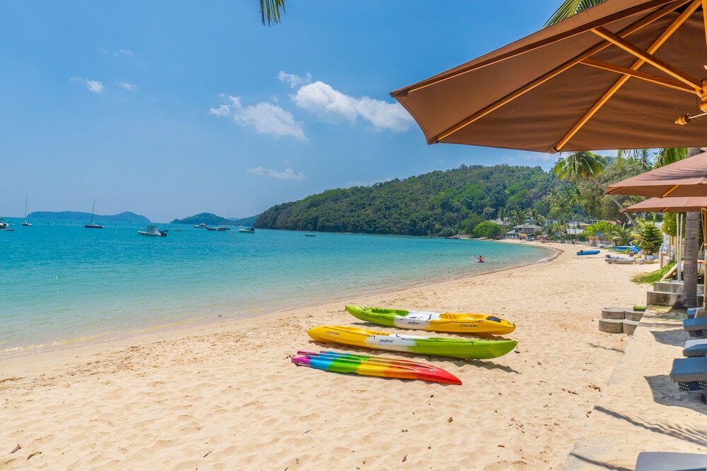Фото Bandara Pool Villas Phuket