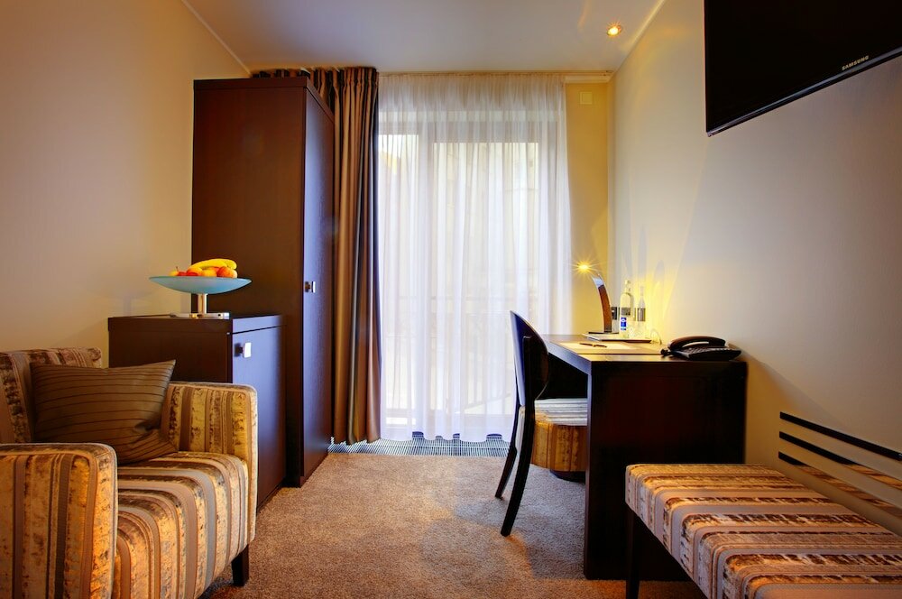 Фото Hotel Favor