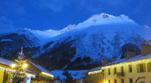 Гостиница Auberge La Turra в Пралоньян-ла-Вануаз