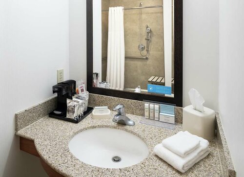 Гостиница Hampton Inn & Suites Clovis-Airport North в Кловисе
