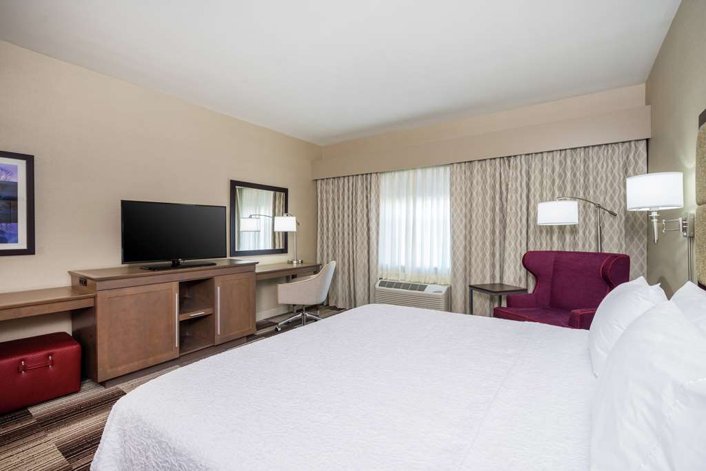 Фото Hampton Inn Oxford
