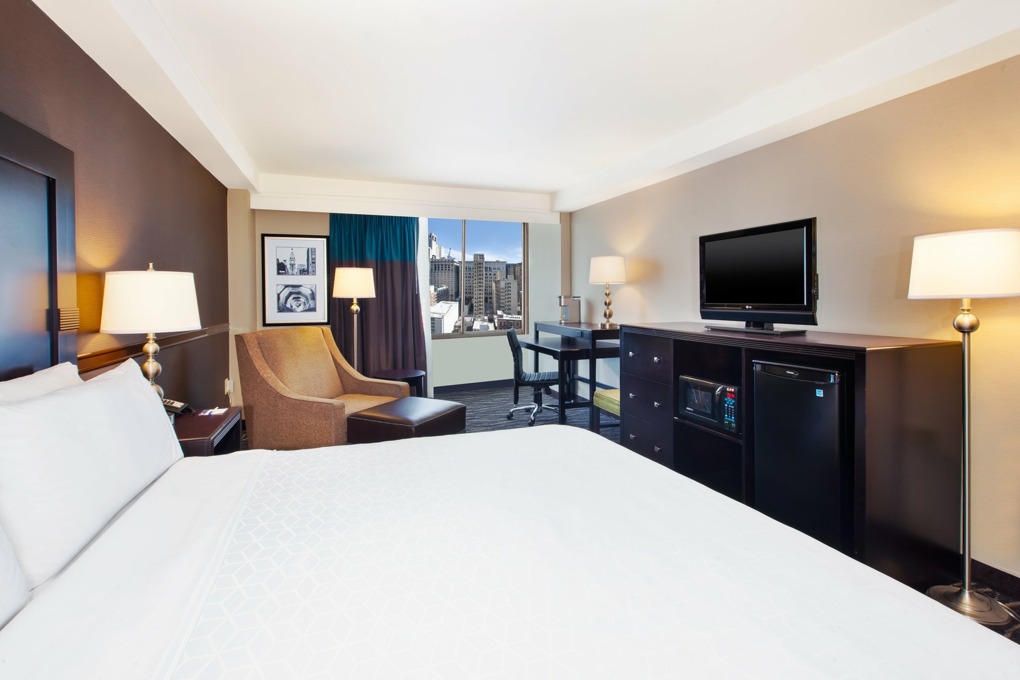 Фото Holiday Inn Express Philadelphia-Midtown, an Ihg Hotel