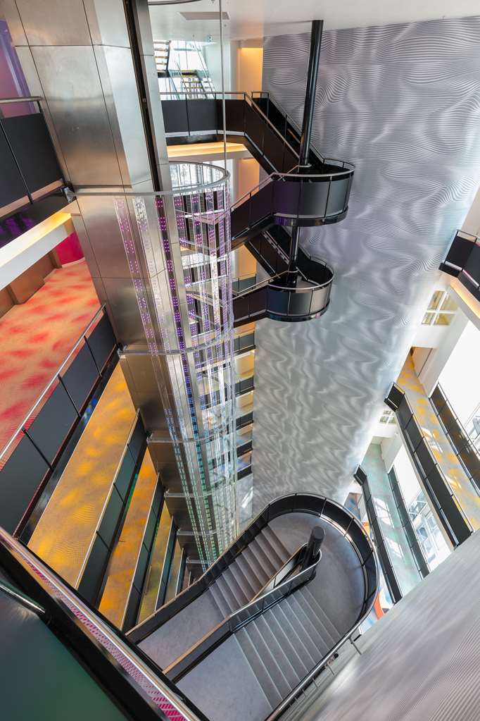 Фото Park Inn by Radisson Amsterdam City West