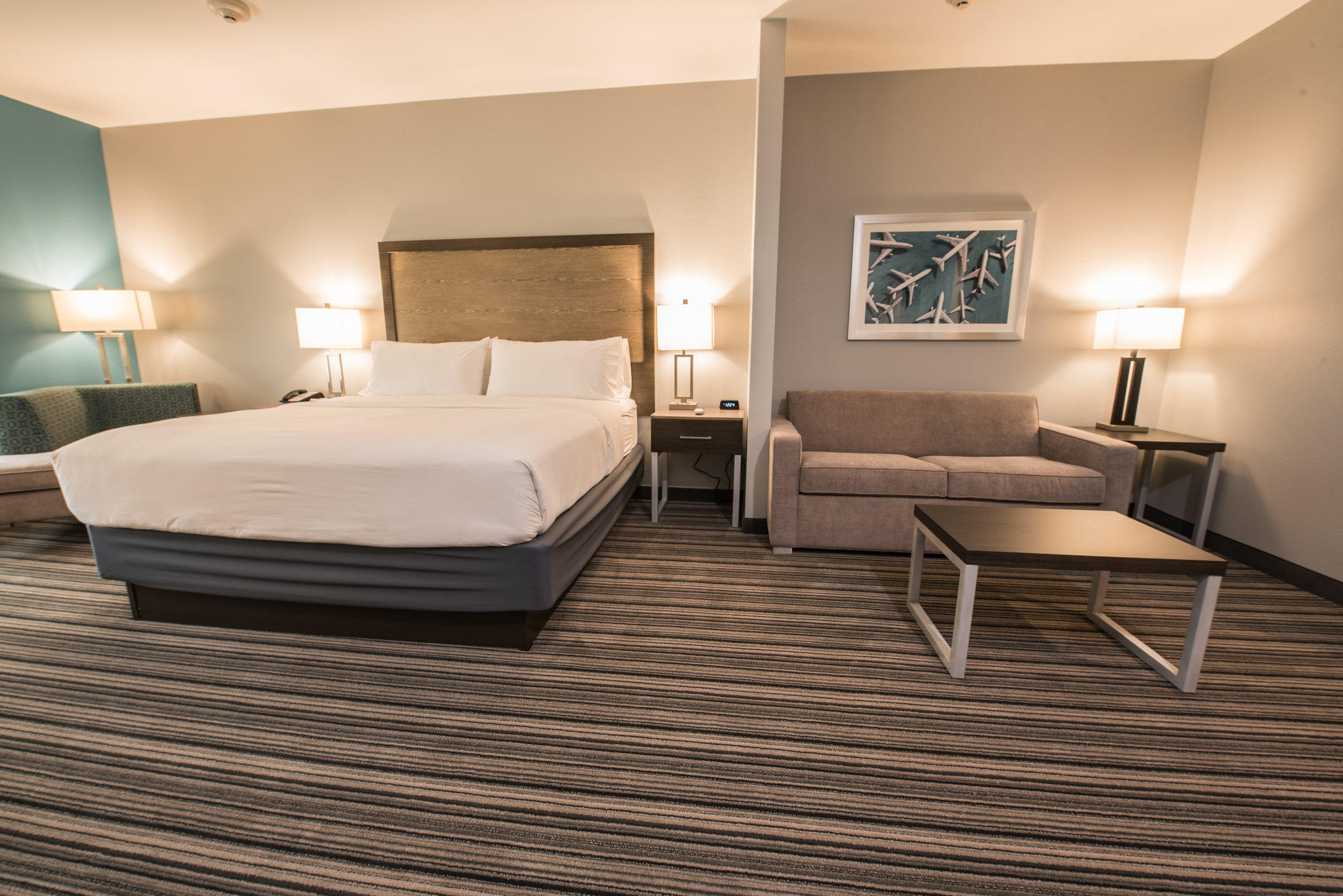 Фото Holiday Inn Express & Suites Houston - Hobby Airport Area, an Ihg Hotel