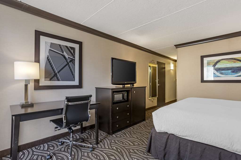 Фото Best Western Plus Kingston Hotel And Conference Center
