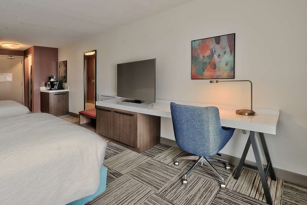 Фото Hilton Garden Inn Albuquerque/Journal Center