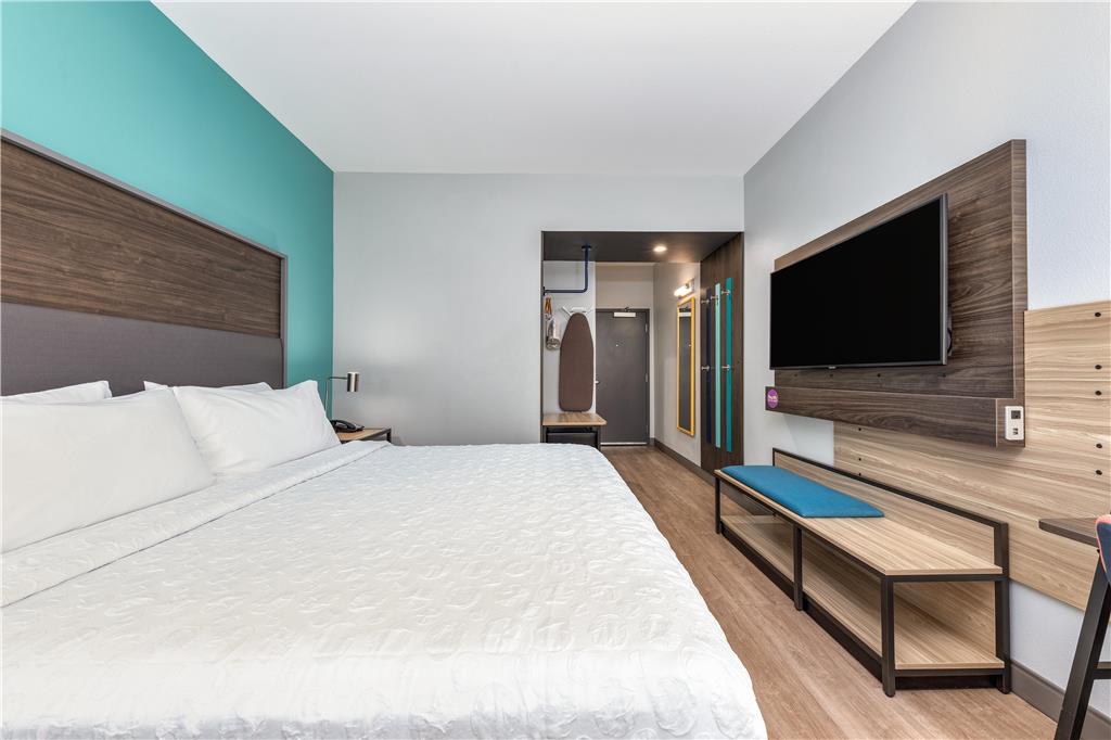 Фото Tru by Hilton The Colony Dallas