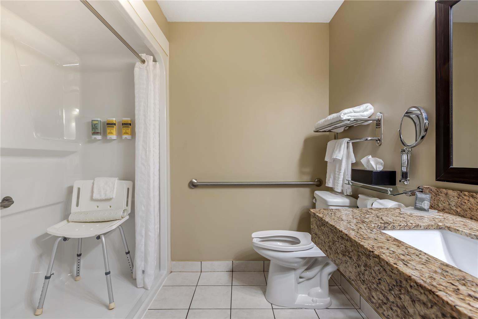 Фото Best Western Plus Red Deer Inn & Suites