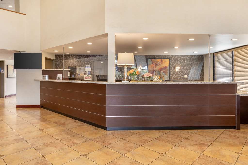 Фото Best Western Plus West Covina Inn