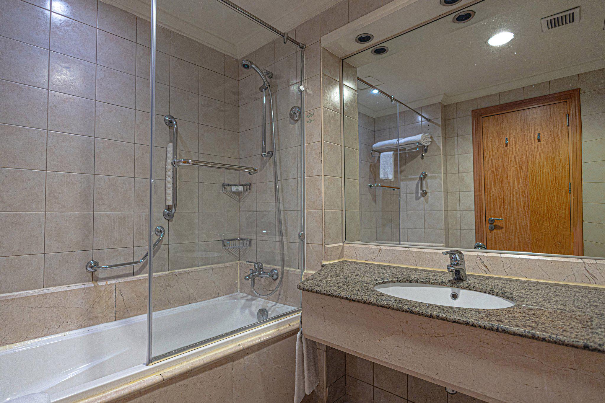 Фото Holiday Inn Cairo - Citystars