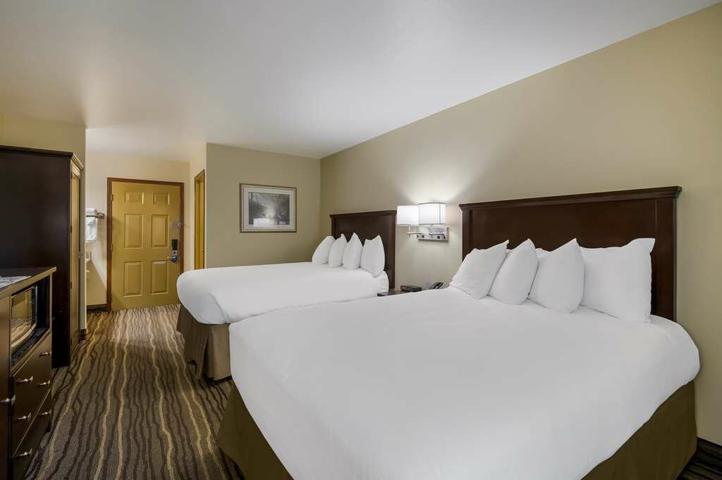 Фото Best Western Cottage Grove Inn