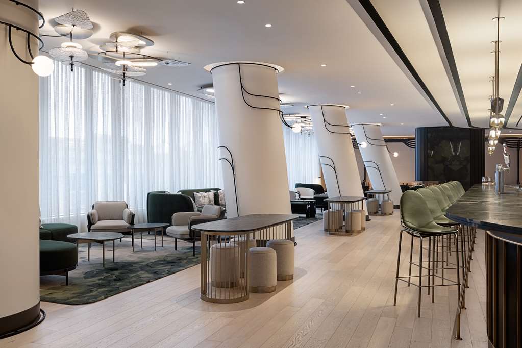 Фото Canopy by Hilton Toronto Yorkville