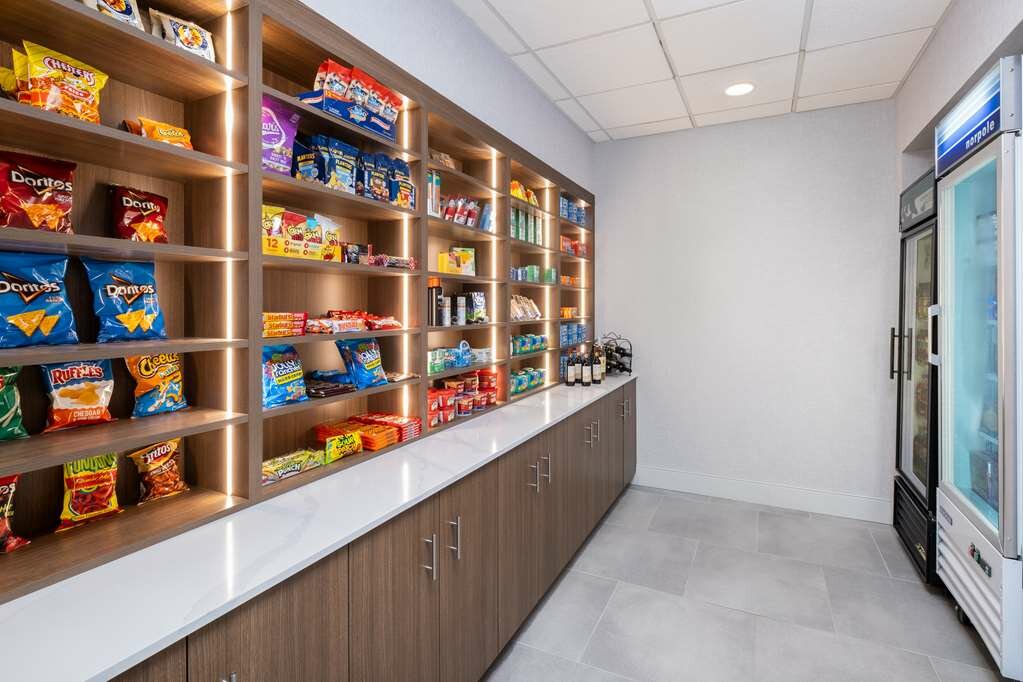 Фото Homewood Suites Medford