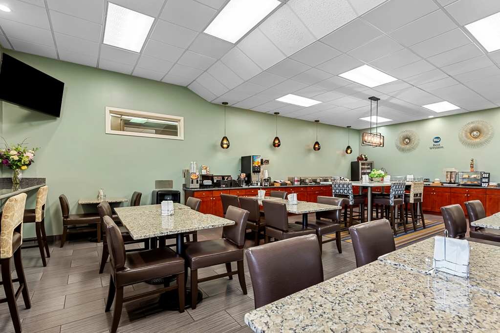 Фото Best Western Cascadia Inn